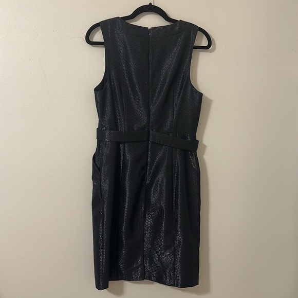 Anthropologie Maeve Cross Front Black Sheath
Dress Sz 8 Timeless Old Money Chic - Picture 3 of 11